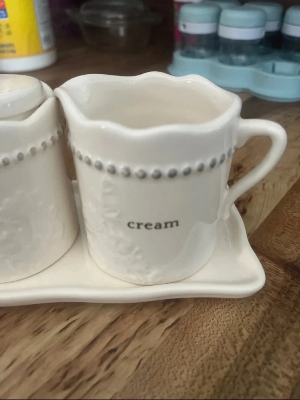 Ceramic Sugar and Creamer Set in White with Tray - Classic Tabletop Serving